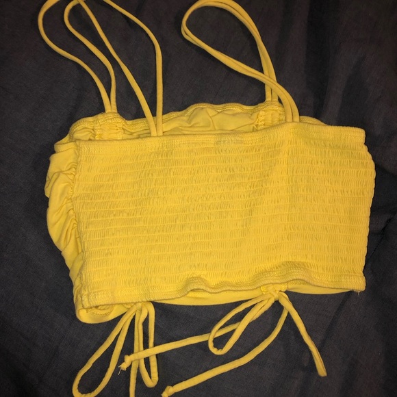 WILD FABLE yellow cropped tank top - Picture 2 of 2